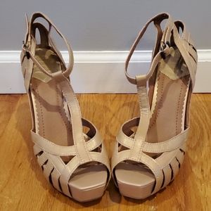 Lucky Brand Rose Cream Block Heel Sandal